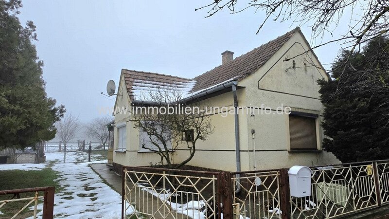 Einfamilienhaus in Öreglak (20 km vom Balaton entfernt) zu einem guten Preis zu verkaufen