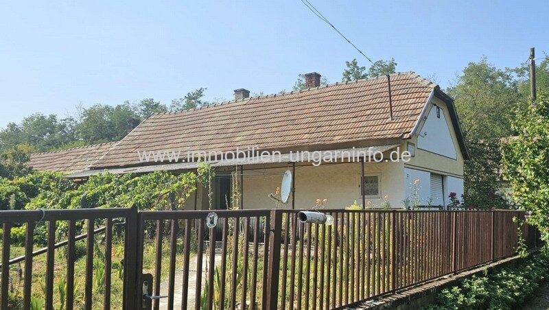 3-Zimmer-Einfamilienhaus in einem kleinen Dorf im Komitat Somogy zu verkaufen