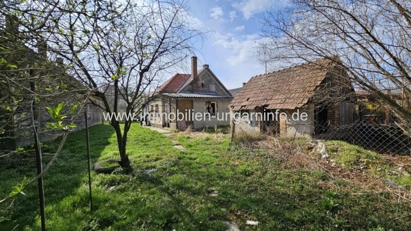 Teilweise renoviertes Einfamilienhaus im Kreis Zala zu verkaufen