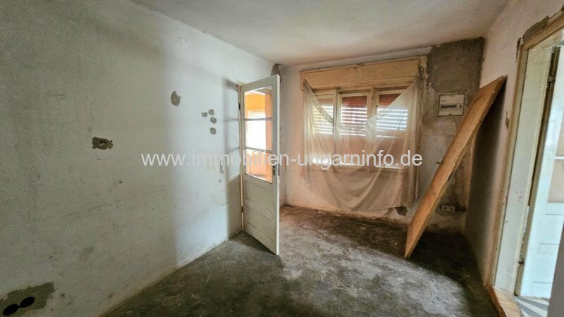 Teilweise renoviertes Einfamilienhaus im Kreis Zala zu verkaufen