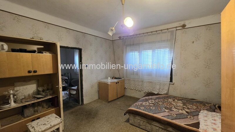 Einfamilienhaus mit Wirtschaftsgebäuden im Bezirk Marcali-Horvátkút zu verkaufen