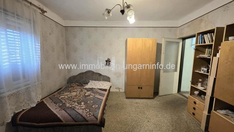 Einfamilienhaus mit Wirtschaftsgebäuden im Bezirk Marcali-Horvátkút zu verkaufen