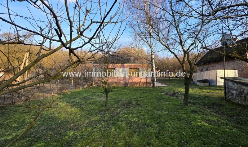 Einfamilienhaus mit Wirtschaftsgebäuden im Bezirk Marcali-Horvátkút zu verkaufen