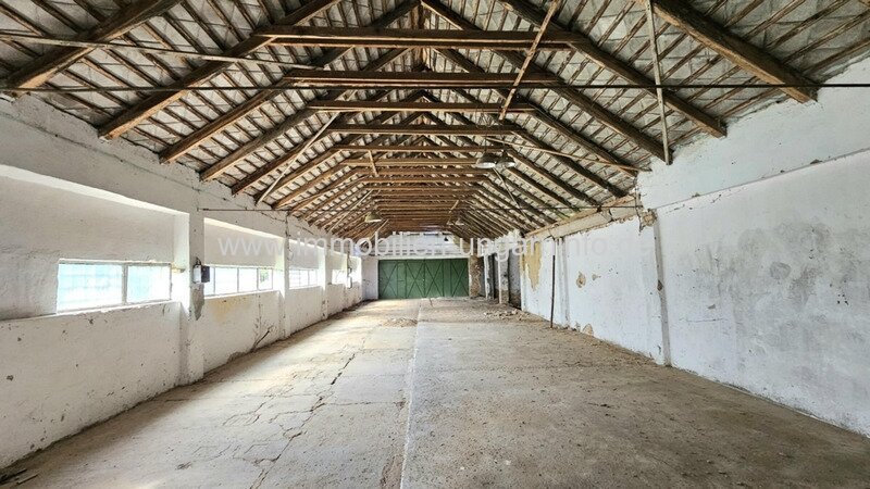 In Marcali steht eine Betriebsstätte mit einer Fläche von 2,8 Hektar zum Verkauf.