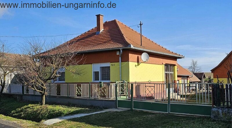 Einfamilienhaus zu verkaufen in der Gegend von Kaposvár 
