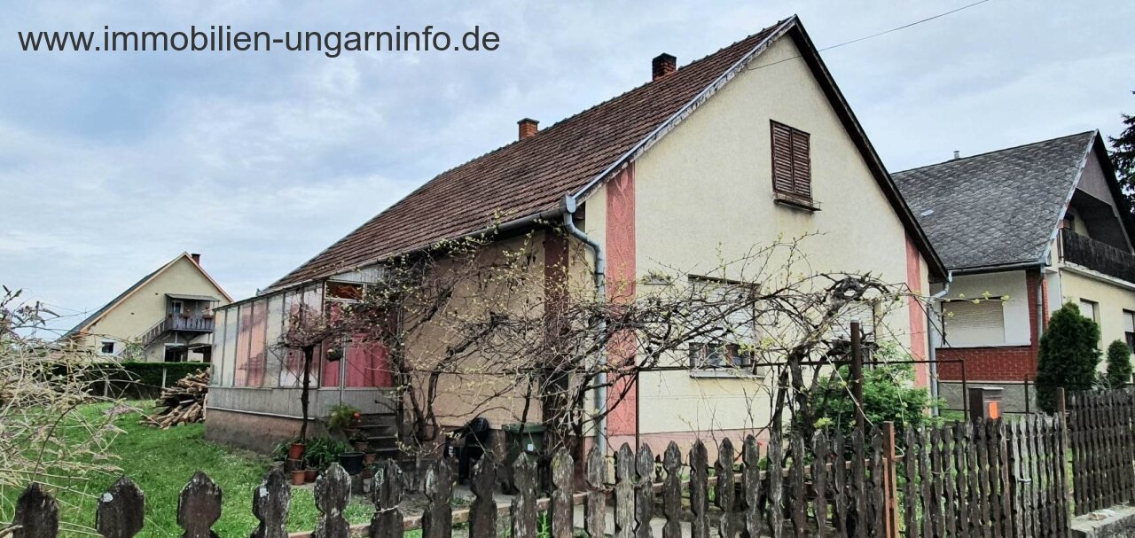 Einfamilienhaus 20 km vom Plattensee entfernt