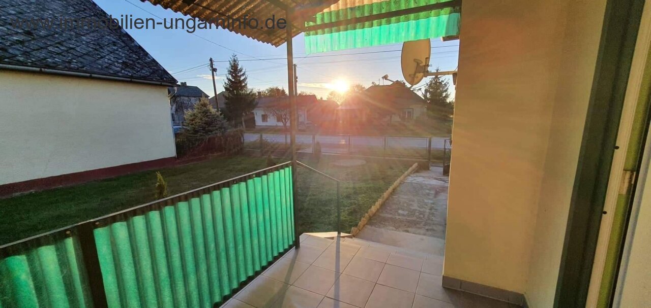 27 km südlich von Balaton in einem kleinen Dorf Einfamilienhaus zu verkaufen