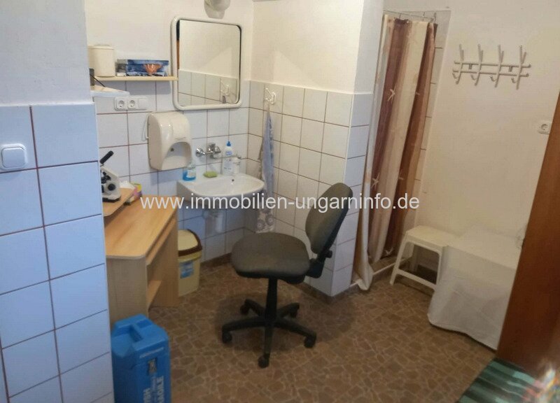 Reiterhof mit Wohnhaus zu verkaufen in Balatonberény