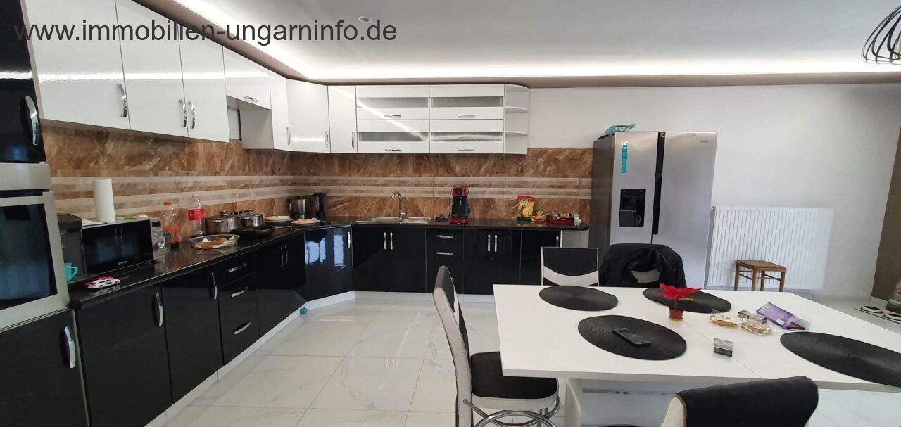 Renoviertes Einfamilienhaus in einem kleinen Dorf südlich des Plattensees zu verkaufen