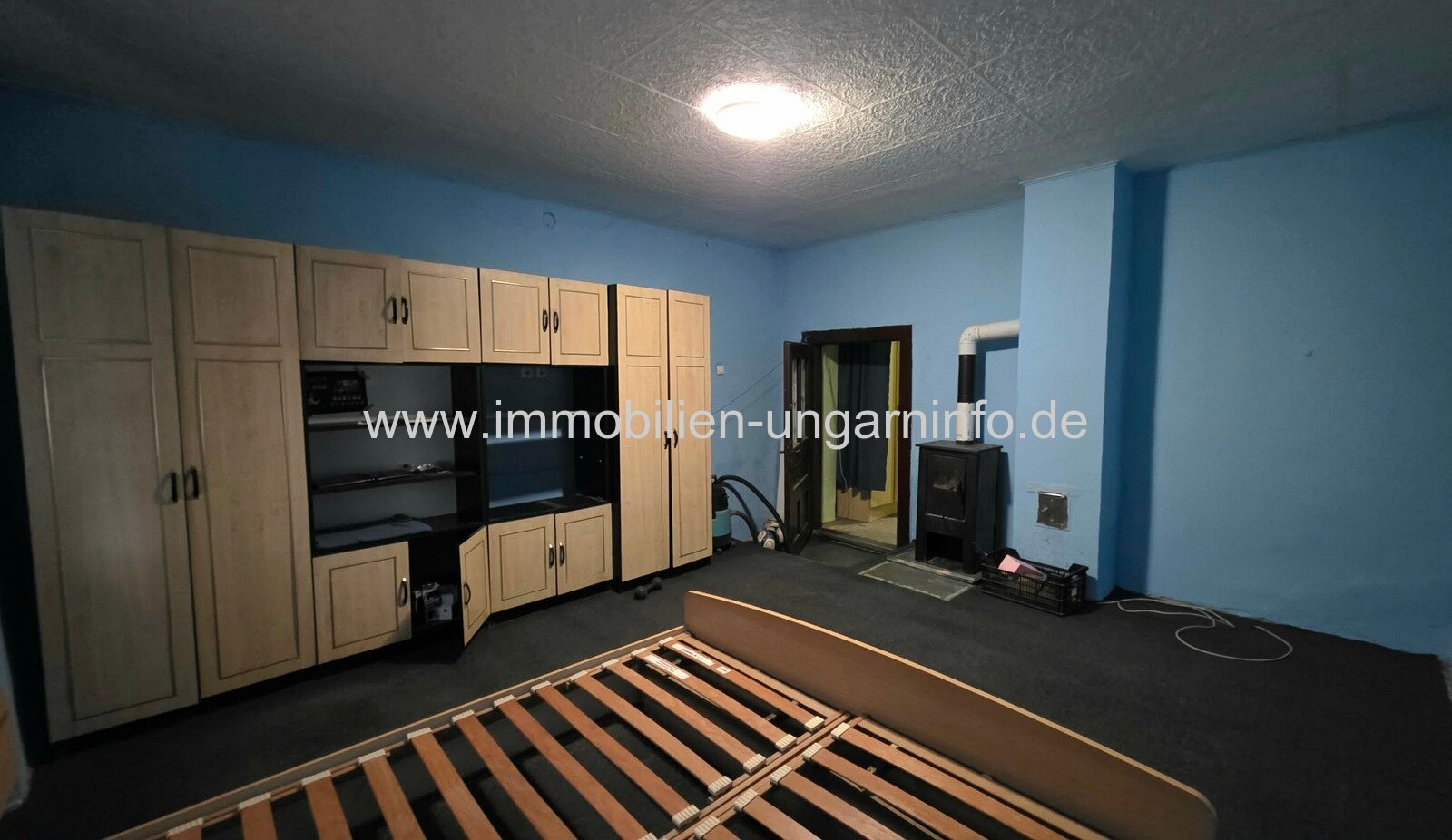 Einfamilienhaus mit großem Grundstück in Somogymeggyes zu verkaufen