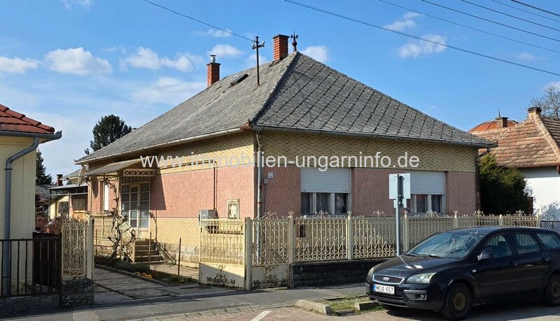 Somogy Vármegye: 4 Schlafzimmer Einfamilienhaus zu verkaufen in Nagyatád, Komitat Somogy Somogy Vármegye: 4 Schlafzimmer Einfamilienhaus zu verkaufen in Nagyatád, Komitat Somogy