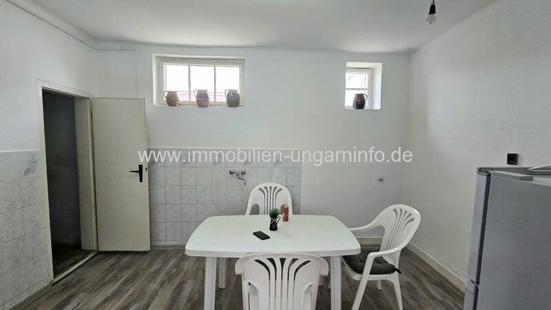Einfamilienhaus in Vése zu verkaufen, sofort bezugsfertig