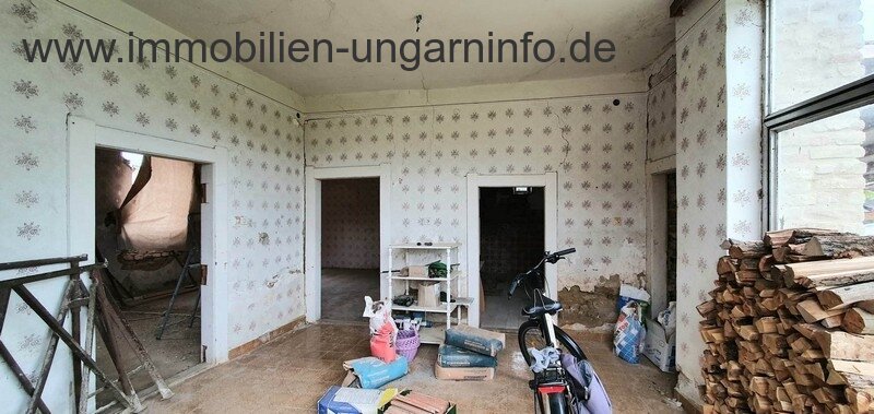 2 Einfamilienhäuser zu einem Preis in der Region Kaposvár zu verkaufen