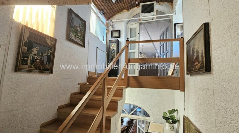 12 km südlich von Balaton 2-stöckiges Einfamilienhaus von deutschem Eigentümer zu verkaufen