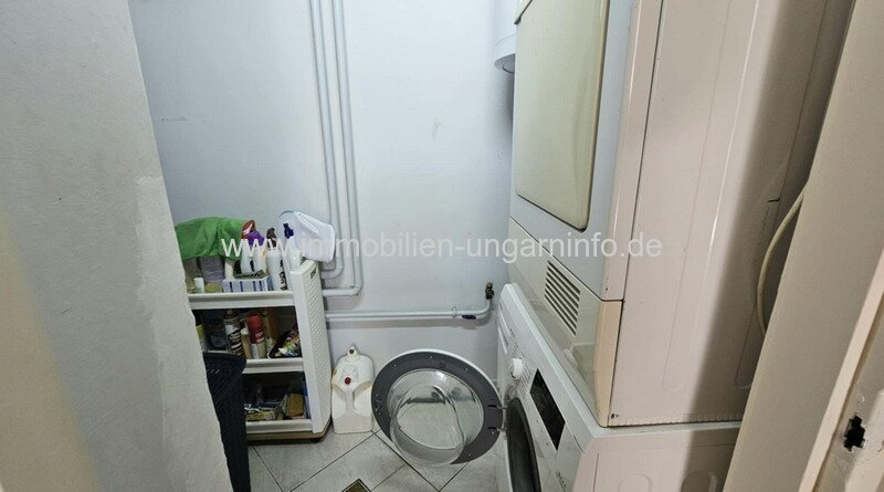 12 km südlich von Balaton 2-stöckiges Einfamilienhaus von deutschem Eigentümer zu verkaufen