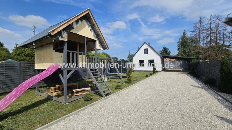 Anspruchsvolles Mehrgenerationenhaus mit Gästehaus in Marcali zu verkaufen