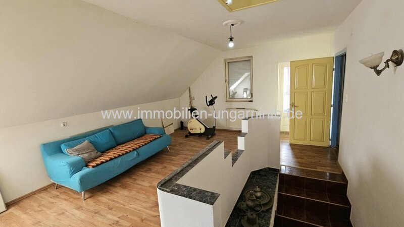 Familienhaus in einem ruhigen kleinen Dorf Umgebung des Plattensees