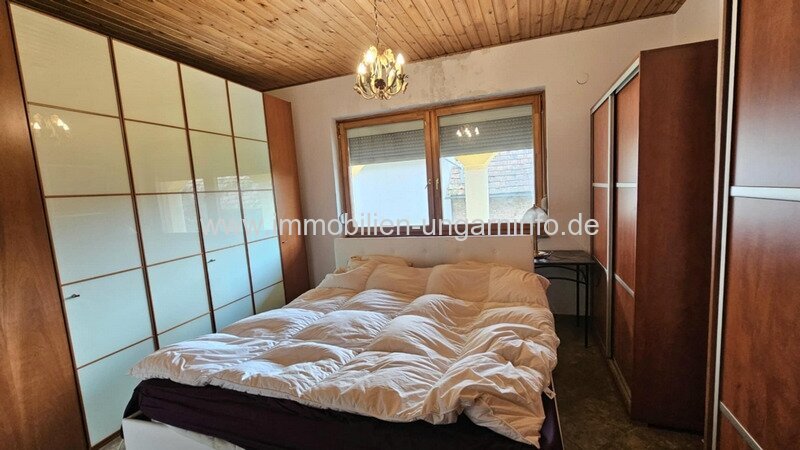 Familienhaus in einem ruhigen kleinen Dorf Umgebung des Plattensees