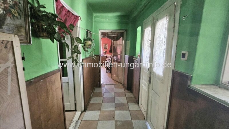 Einfamilienhaus mit Nebengebäuden im Kreis Somogy