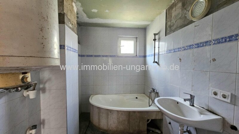 Teilweise renoviertes Einfamilienhaus im Kreis Zala zu verkaufen