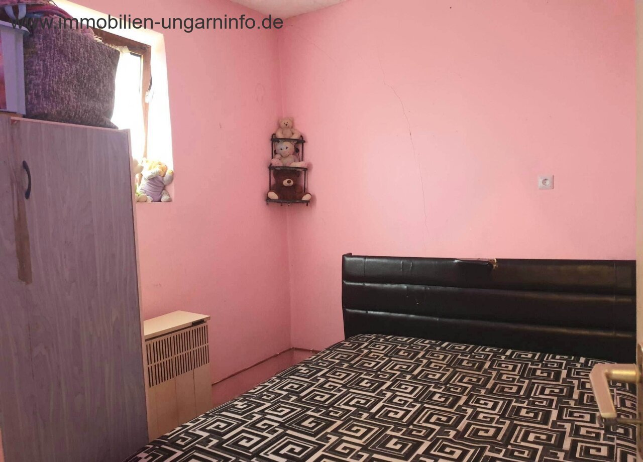 Detached house in a small town south of Lake Balaton