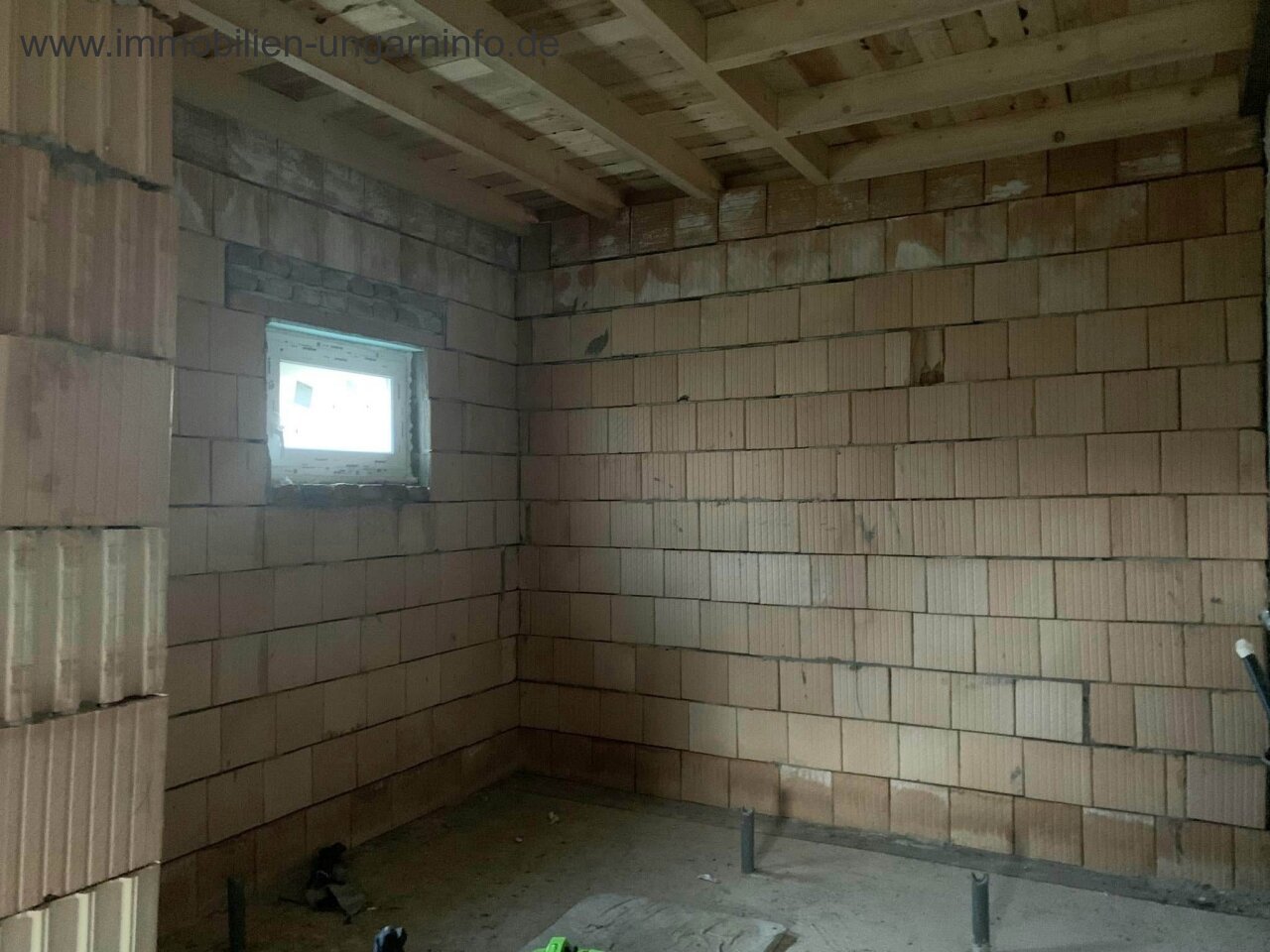 Semi-finished house for sale in Somogy County, near the county seat