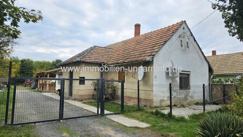 Somogy Vármegye: Dorffamilienhaus südlich des Plattensees 