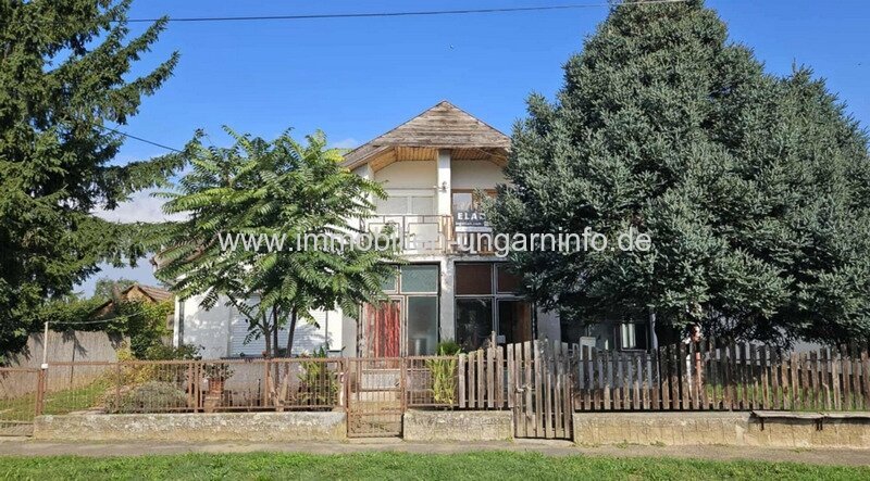 Somogy Vármegye: Doppelhaus in Marcali - beide Einheiten zusammen zu verkaufen 