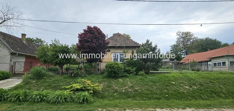 Bauernhaus 14 km vom Plattensee entfernt