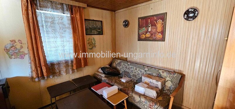 Auf der Nordseite des Plattensees in Rezi, Panorama-Weinberghäuschen zu verkaufen