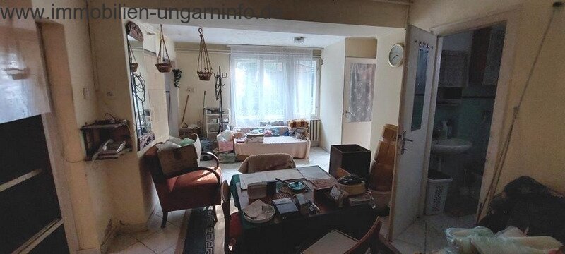 Einfamilienhaus in einer ruhigen Straße von Kaposvár zu verkaufen