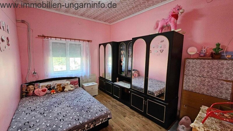 Renoviertes 4-Zimmer-Familienhaus in der Nähe des Plattensees