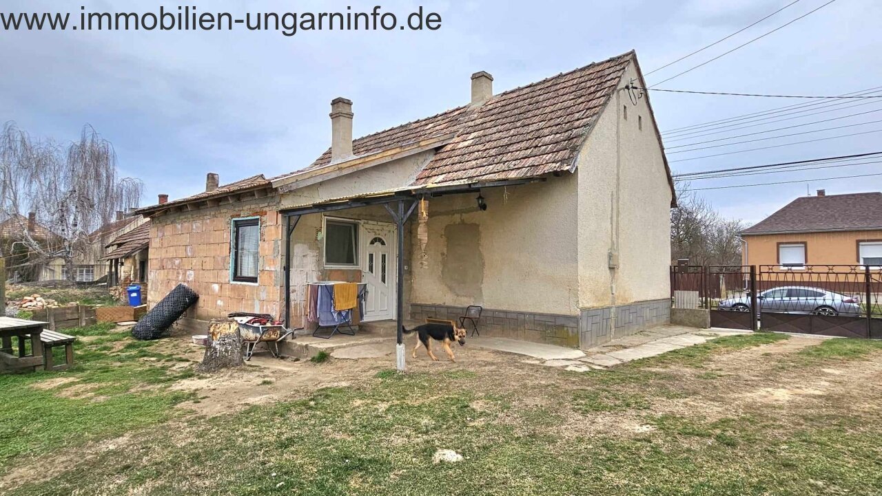 Einfamilienhaus in gutem Zustand 15 km vom Plattensee entfernt