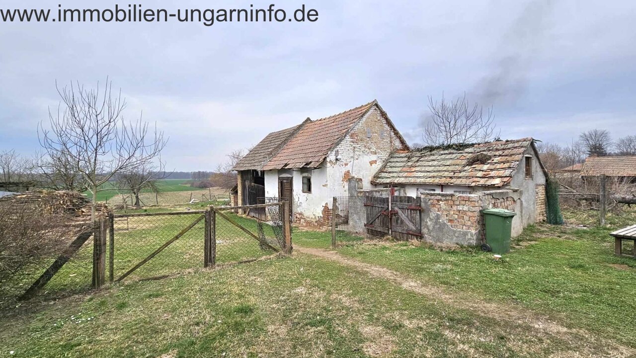 Einfamilienhaus in gutem Zustand 15 km vom Plattensee entfernt