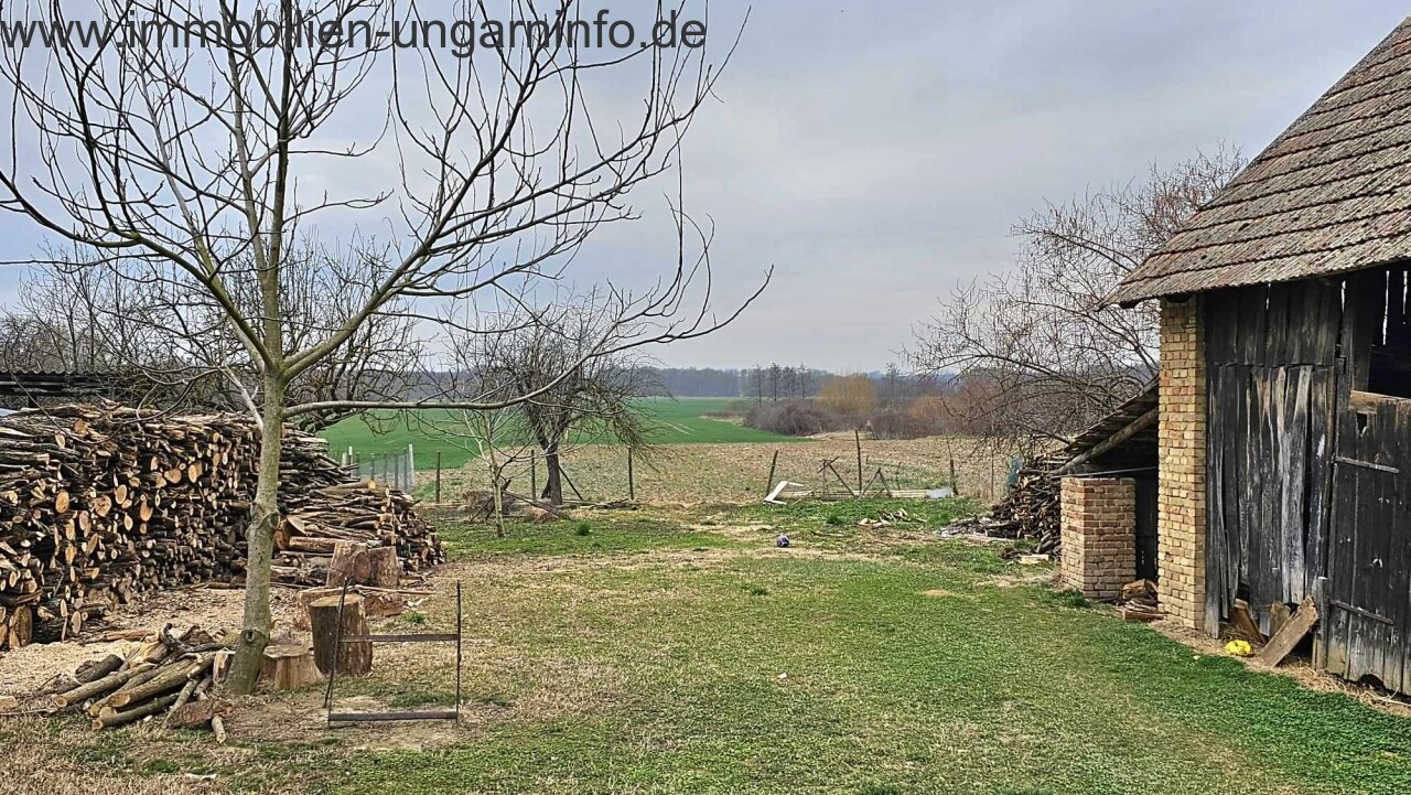 Einfamilienhaus in gutem Zustand 15 km vom Plattensee entfernt