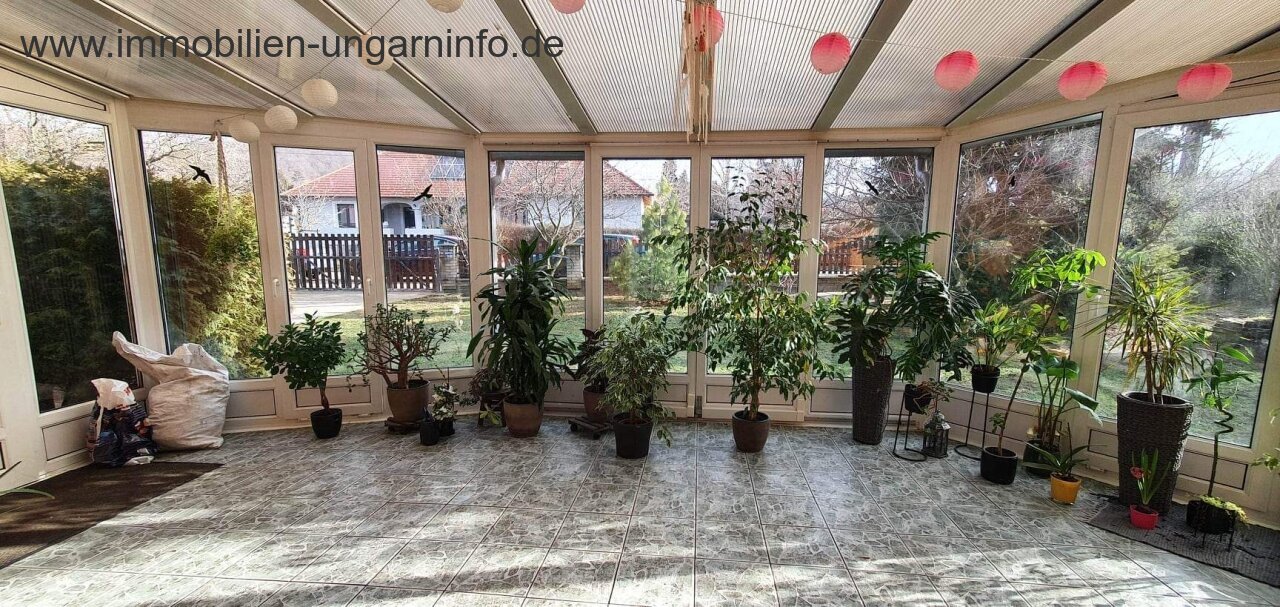 In Vonyarcvashegy, on the northern shore of Lake Balaton, 2-storey detached house for sale