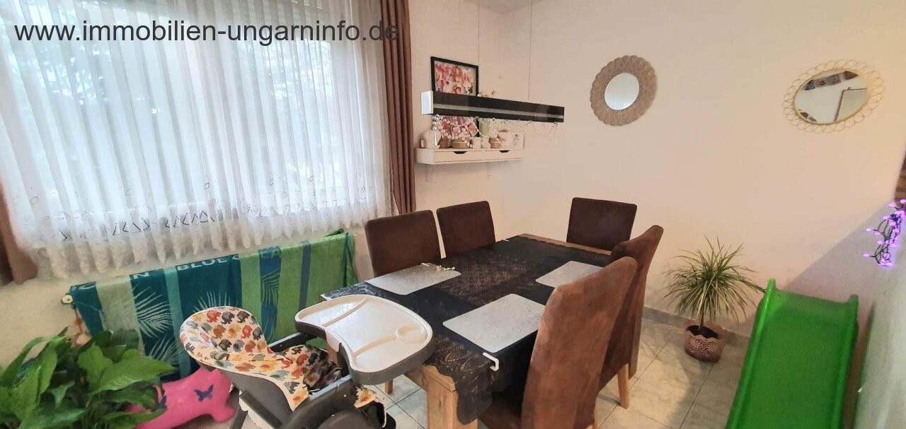 In Vonyarcvashegy, on the northern shore of Lake Balaton, 2-storey detached house for sale