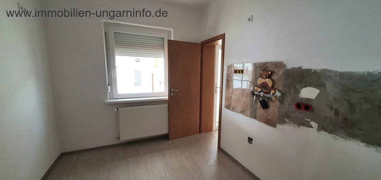 Renoviertes Einfamilienhaus 8 km südlich des Plattensees zu verkaufen