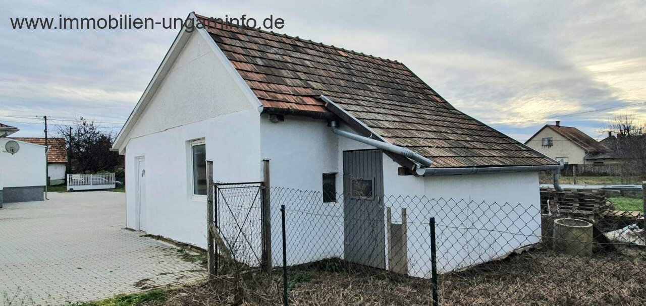 Renoviertes Einfamilienhaus 8 km südlich des Plattensees zu verkaufen