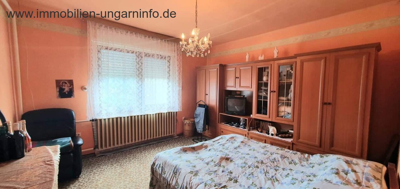 Detached house for sale south of Lake Balaton