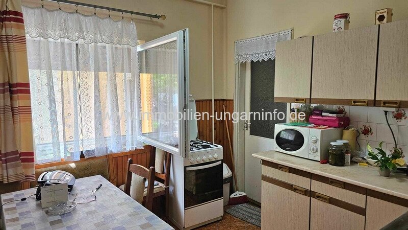 Einfamilienhaus mit Appartement zu verkaufen 12 km vom Plattensee in Marcali