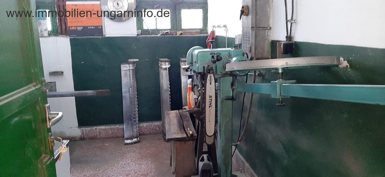 Sawmill south of Lake Balaton for sale