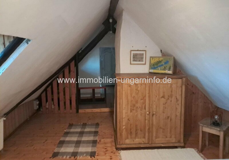 Authentische Familienhäuser (3 in einem) am Nordufer des Plattensees