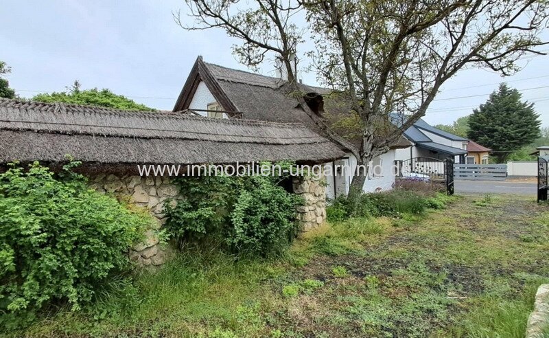 Authentische Familienhäuser (3 in einem) am Nordufer des Plattensees