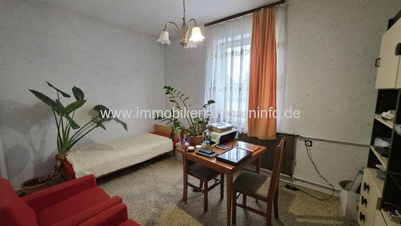 Mehrgenerationen-Einfamilienhaus mit Geschäftsraum in Marcali zu verkaufen