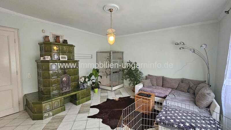 Einfamilienhaus mit großem Hof in ruhiger Lage, nahe der kroatischen-slovenien Grenze