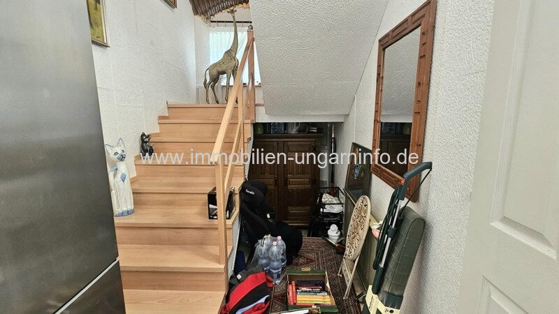 12 km südlich von Balaton 2-stöckiges Einfamilienhaus von deutschem Eigentümer zu verkaufen