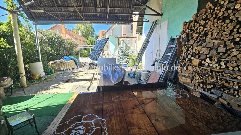 12 km südlich von Balaton 2-stöckiges Einfamilienhaus von deutschem Eigentümer zu verkaufen