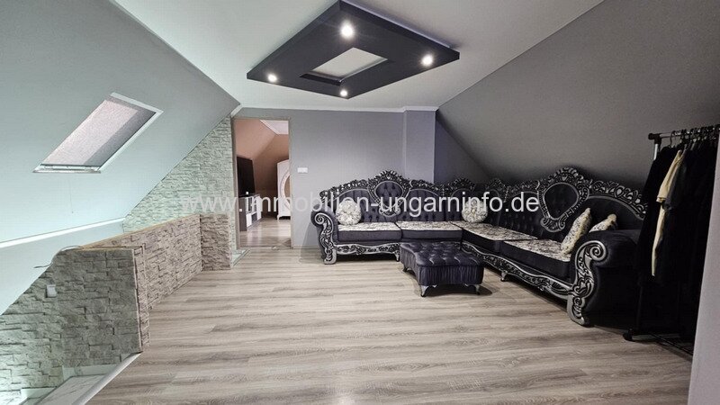 Anspruchsvolles Mehrgenerationenhaus mit Gästehaus in Marcali zu verkaufen