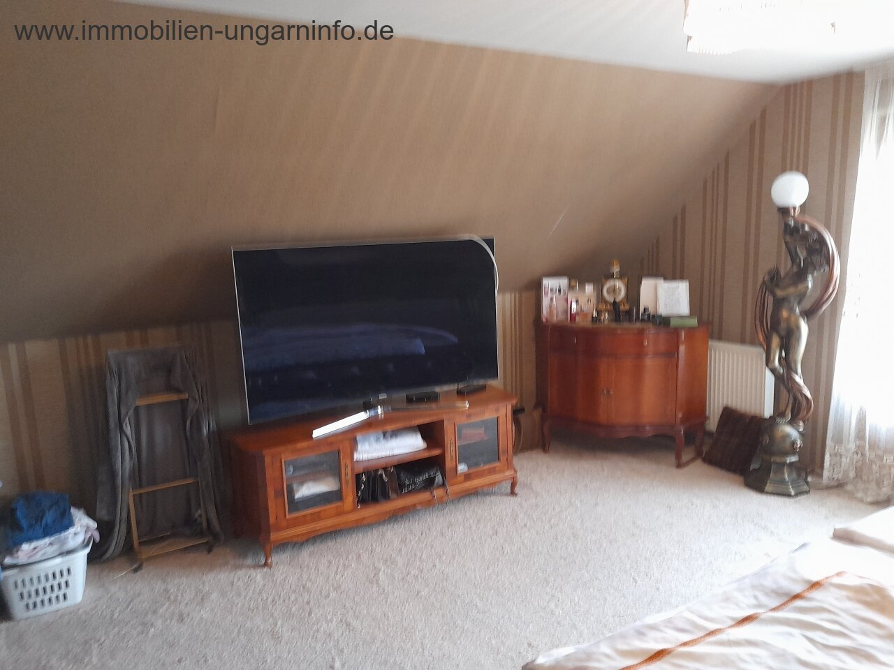 In the vicinity of Hévíz 3-storey modern family house in a quiet area, with a separate entrance apartment for sale